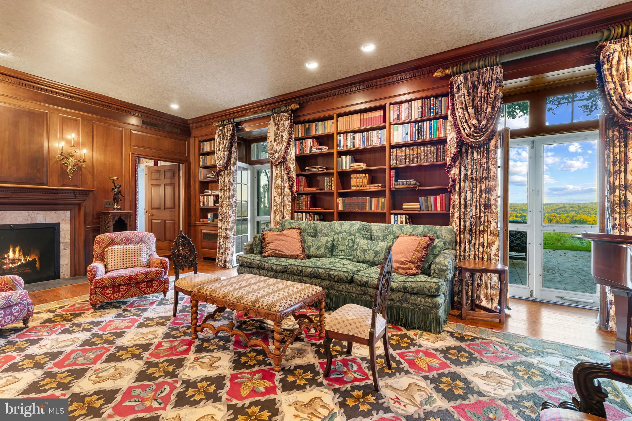 WORTHINGTON VALLEY - Residential