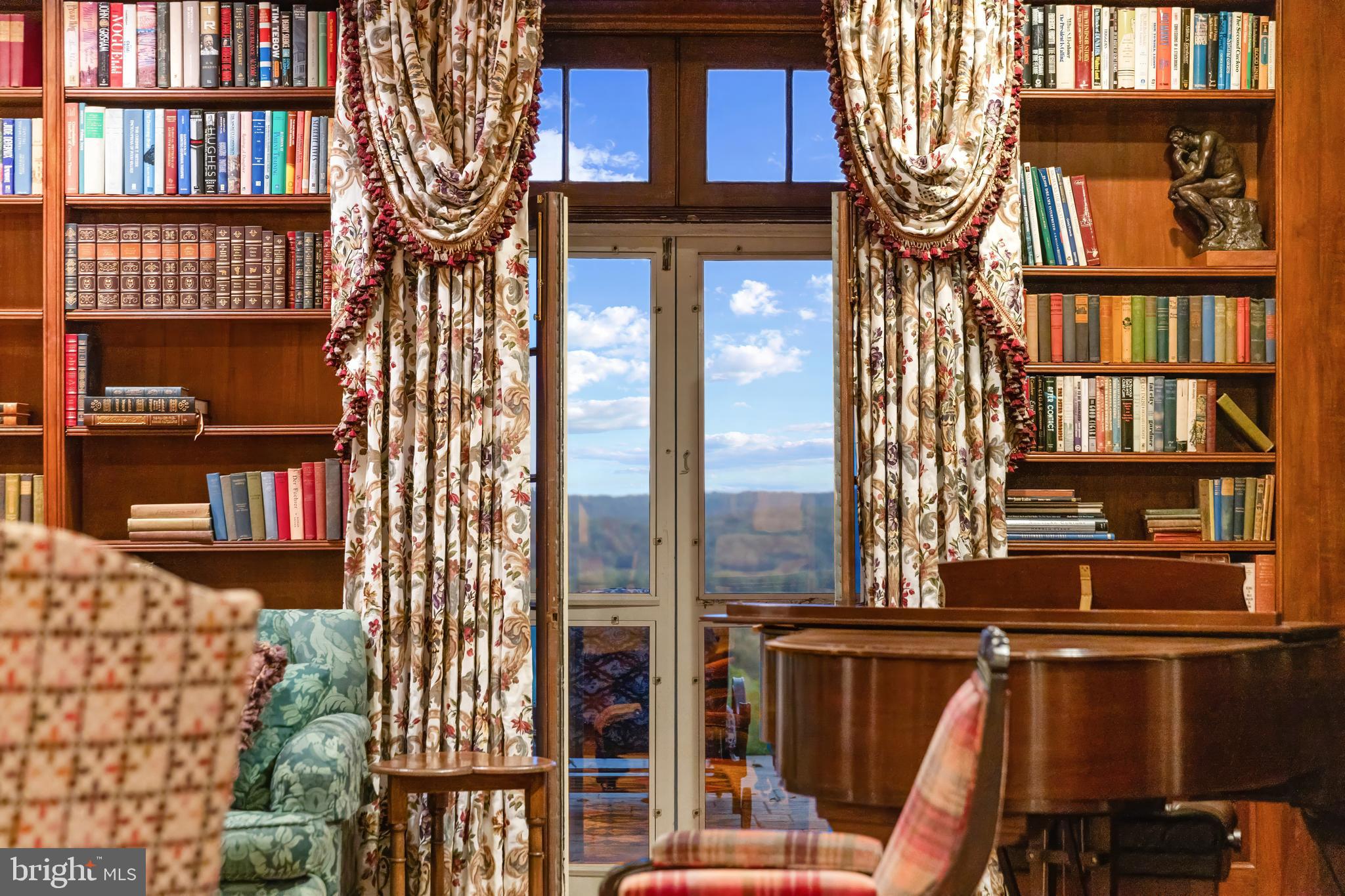 WORTHINGTON VALLEY - Residential