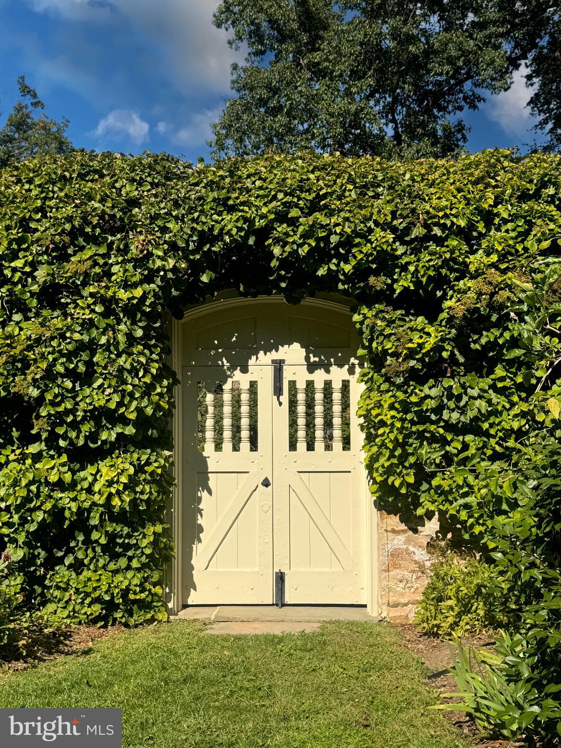 WORTHINGTON VALLEY - Residential