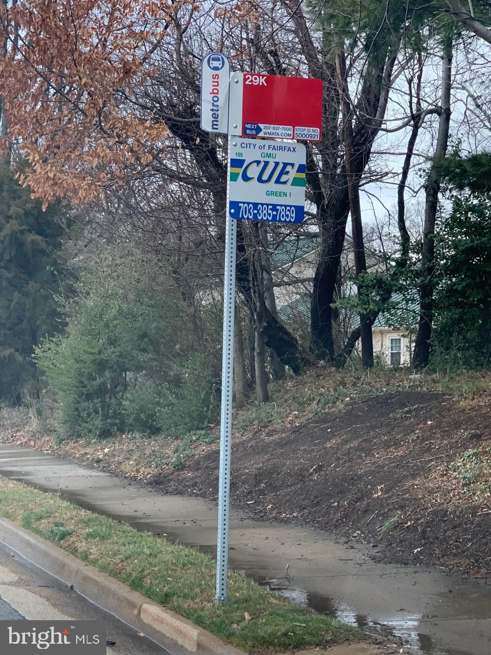 LYNDHURST CONDOS - Residential Lease