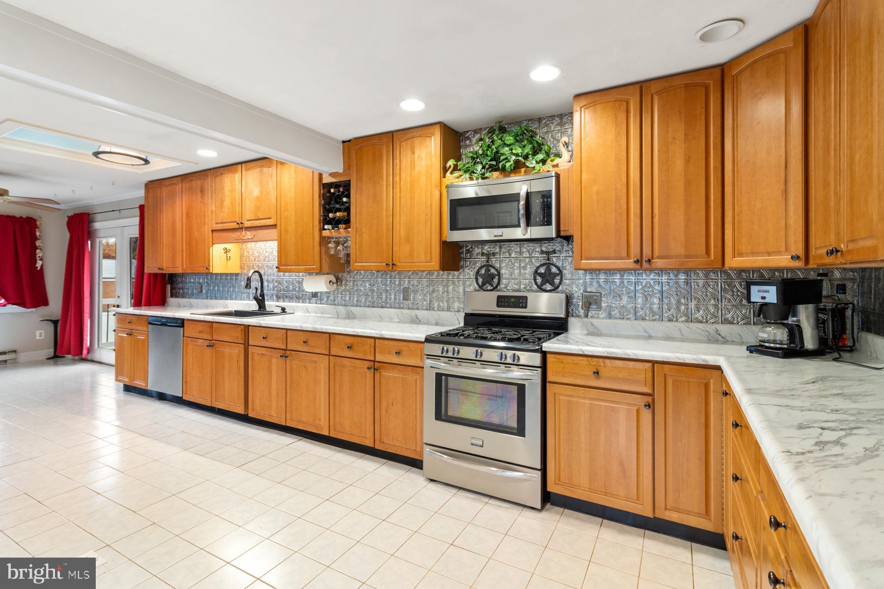 SHAMROCK - Residential