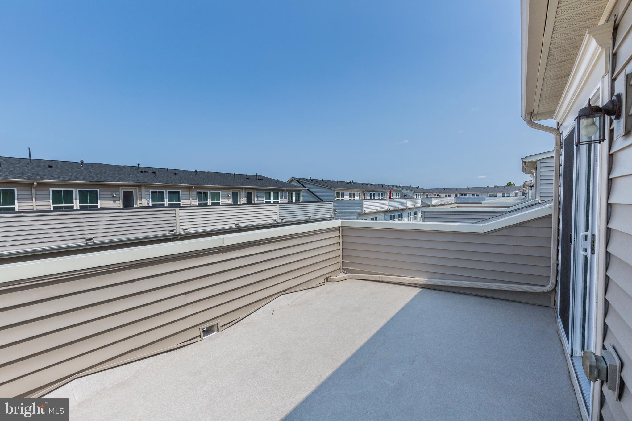 GREENBELT STATION - Residential