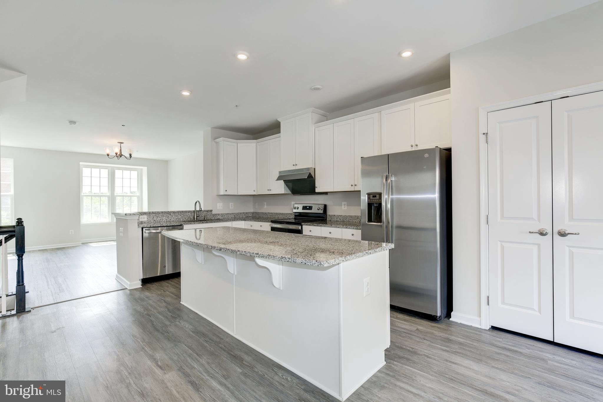 GREENBELT STATION - Residential