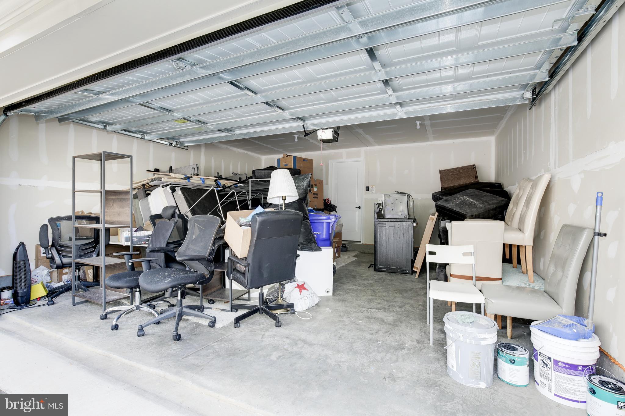 GREENBELT STATION - Residential