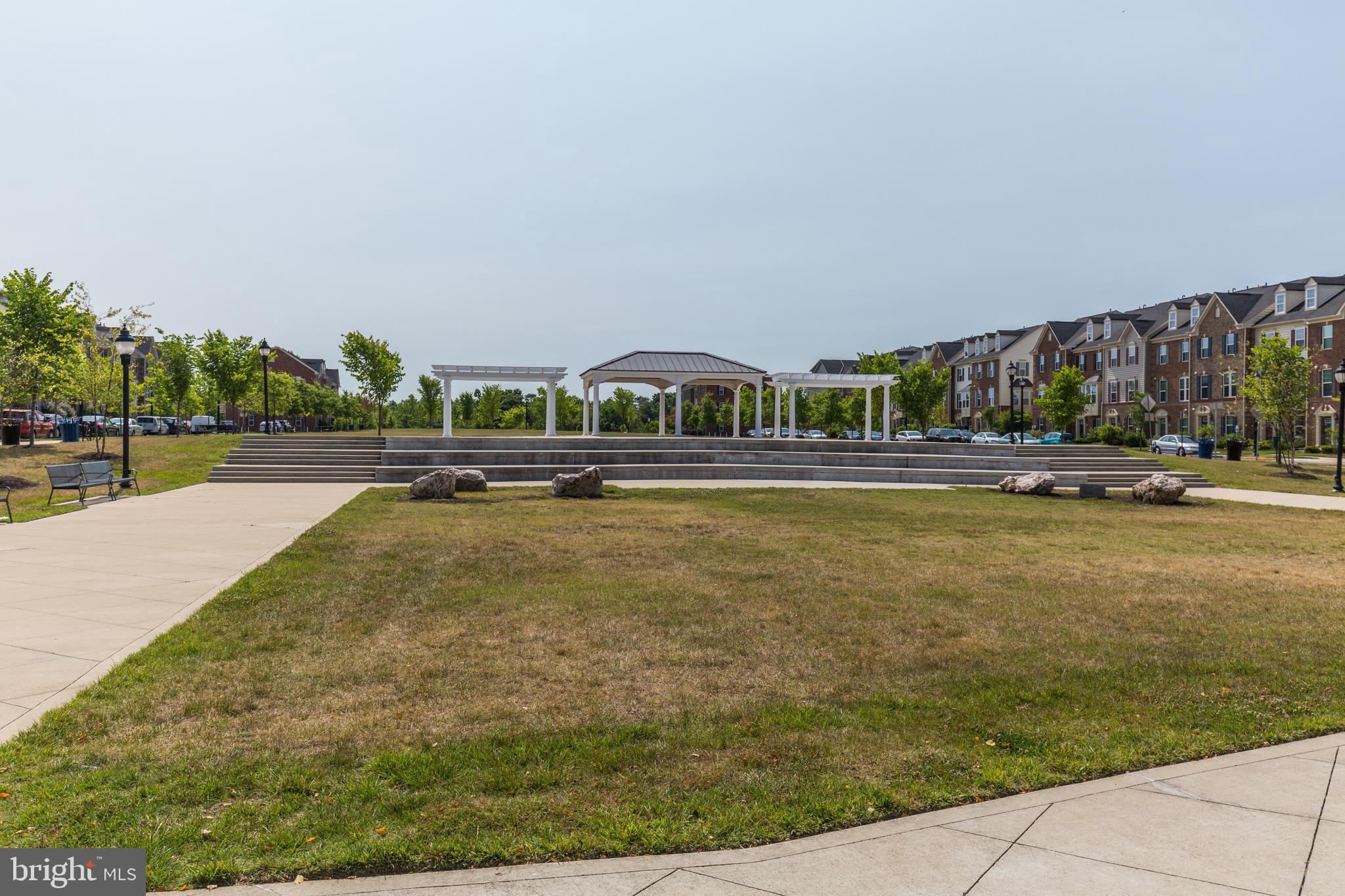 GREENBELT STATION - Residential