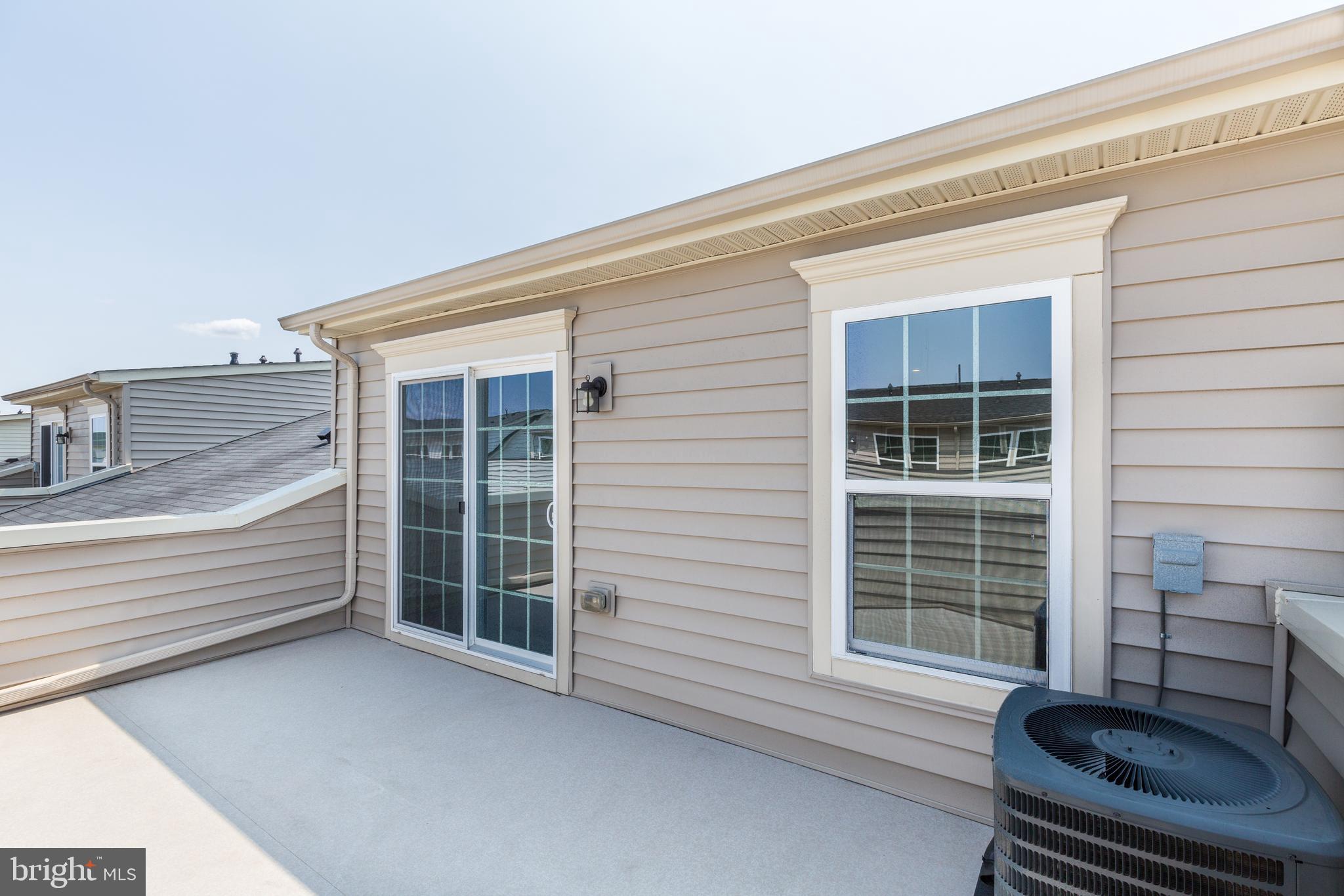 GREENBELT STATION - Residential