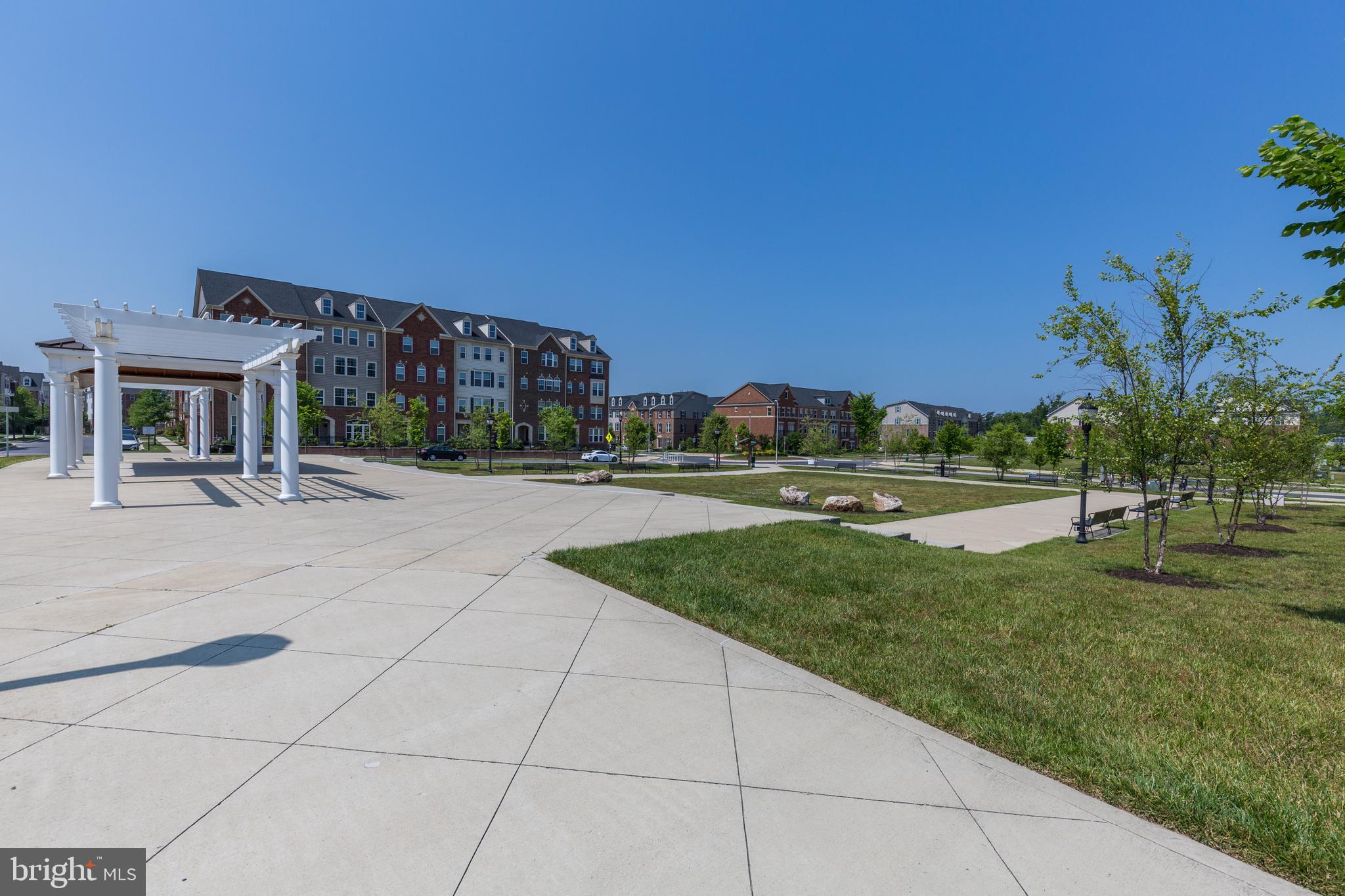 GREENBELT STATION - Residential