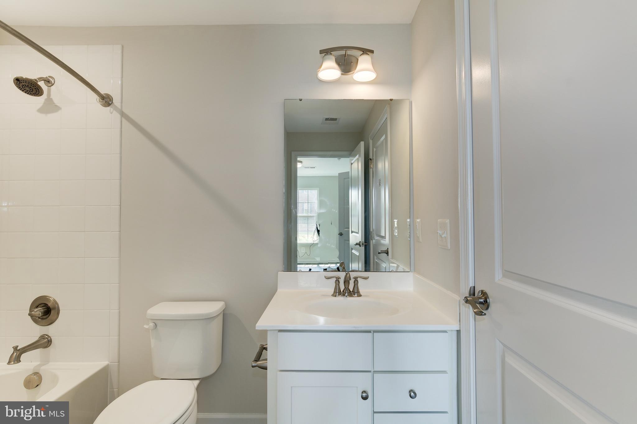 GREENBELT STATION - Residential