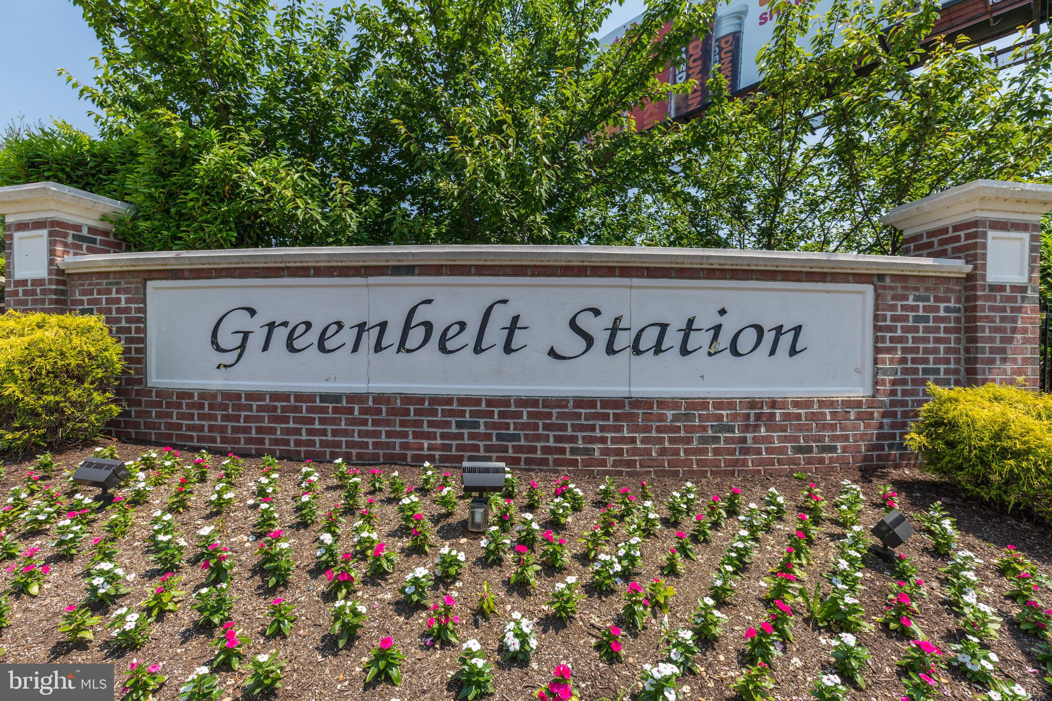 GREENBELT STATION - Residential