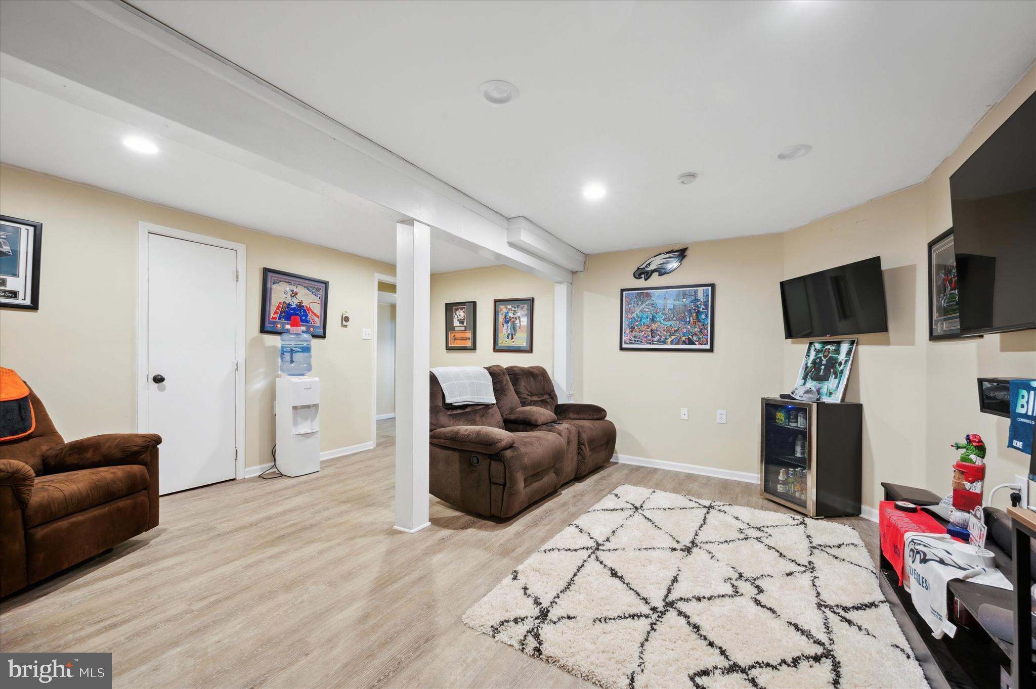 MERCER VIL - Residential