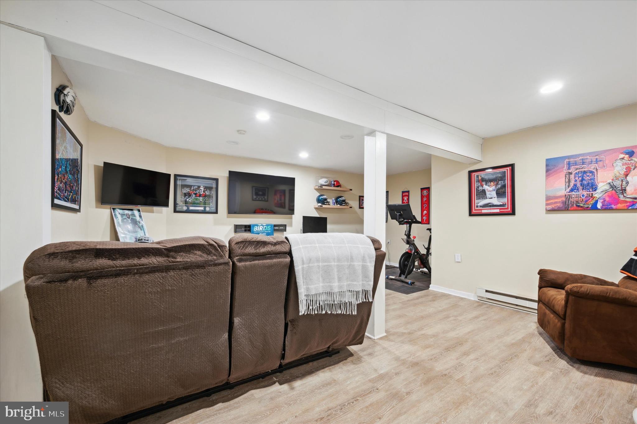 MERCER VIL - Residential