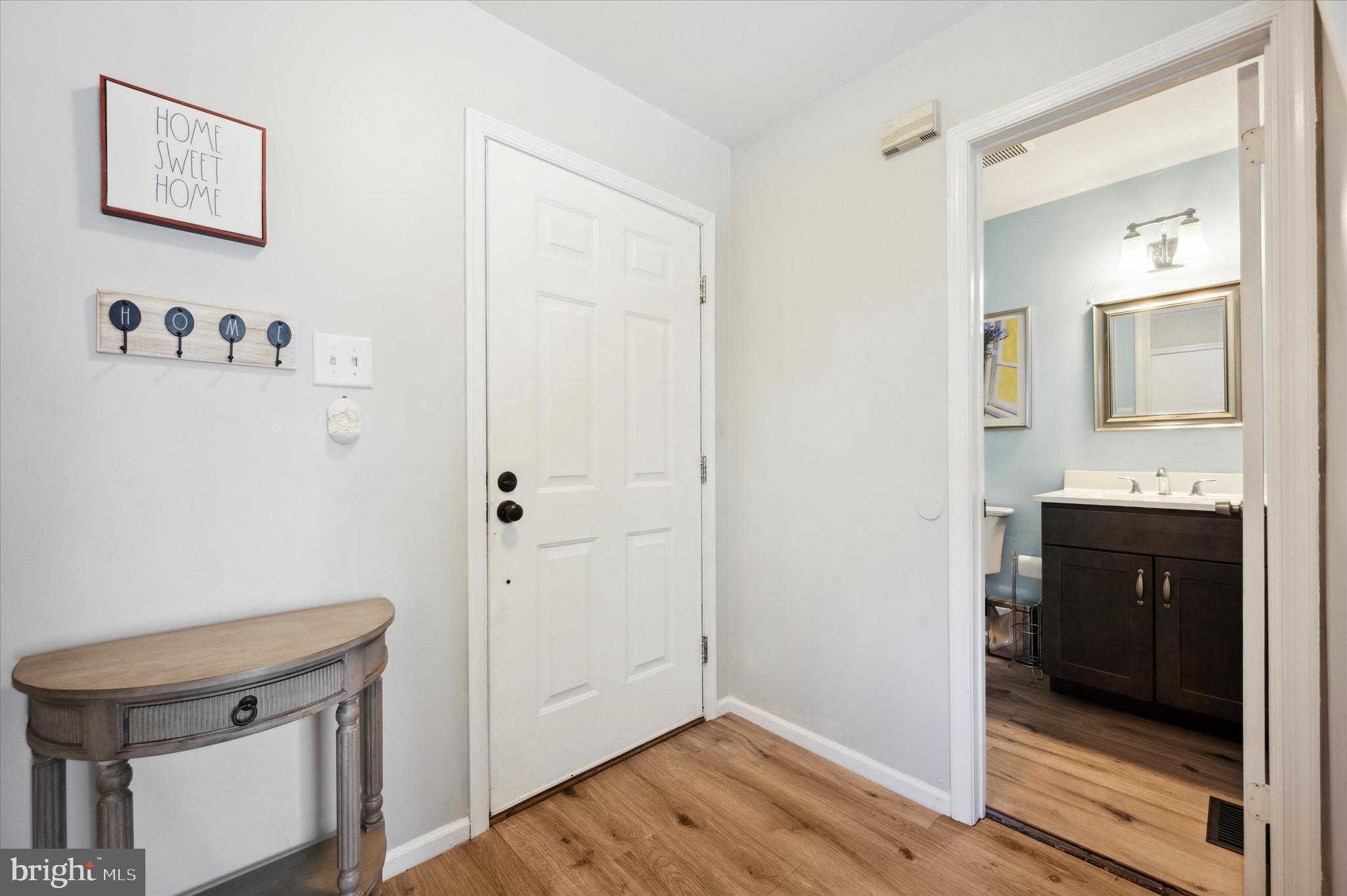 MERCER VIL - Residential