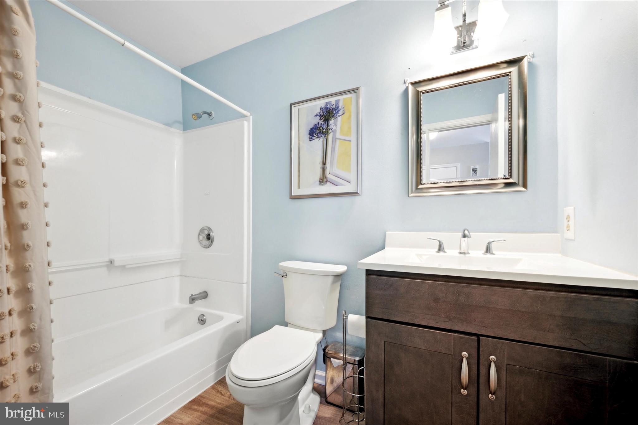 MERCER VIL - Residential