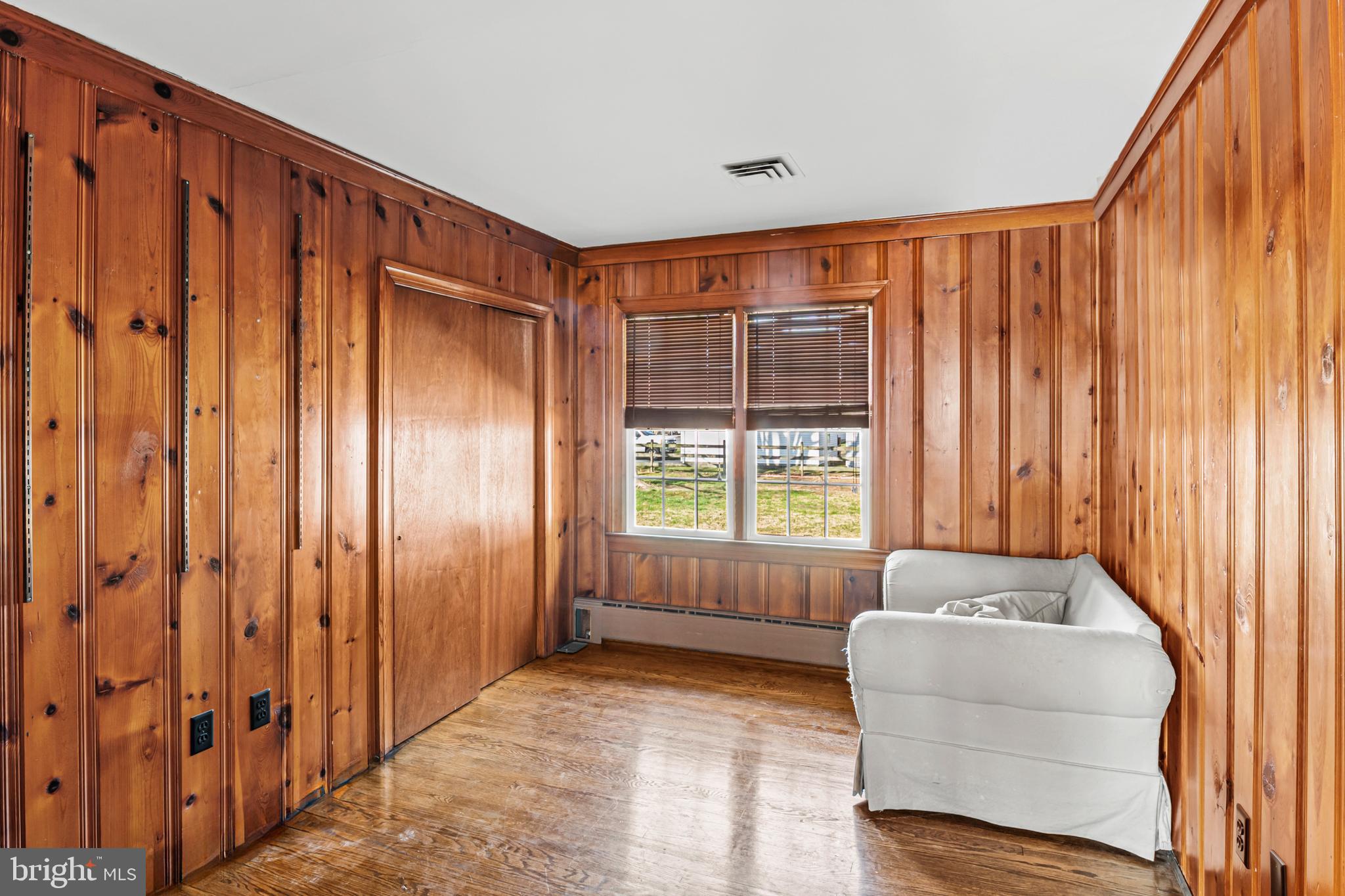 HURLOCK - Residential