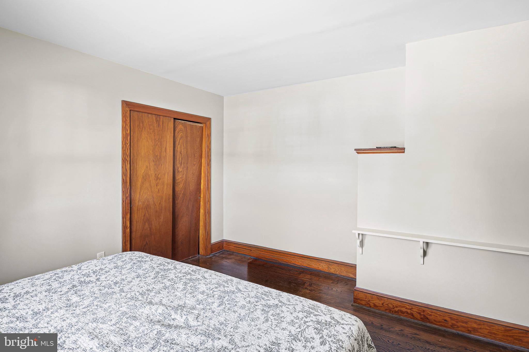 HURLOCK - Residential