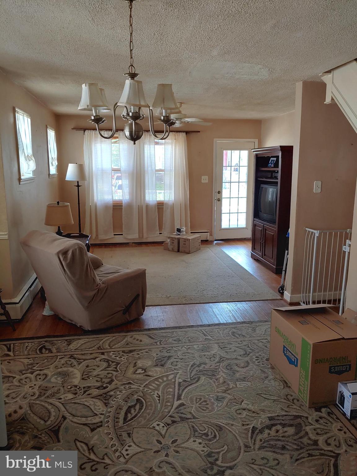 FULLERTON - Residential