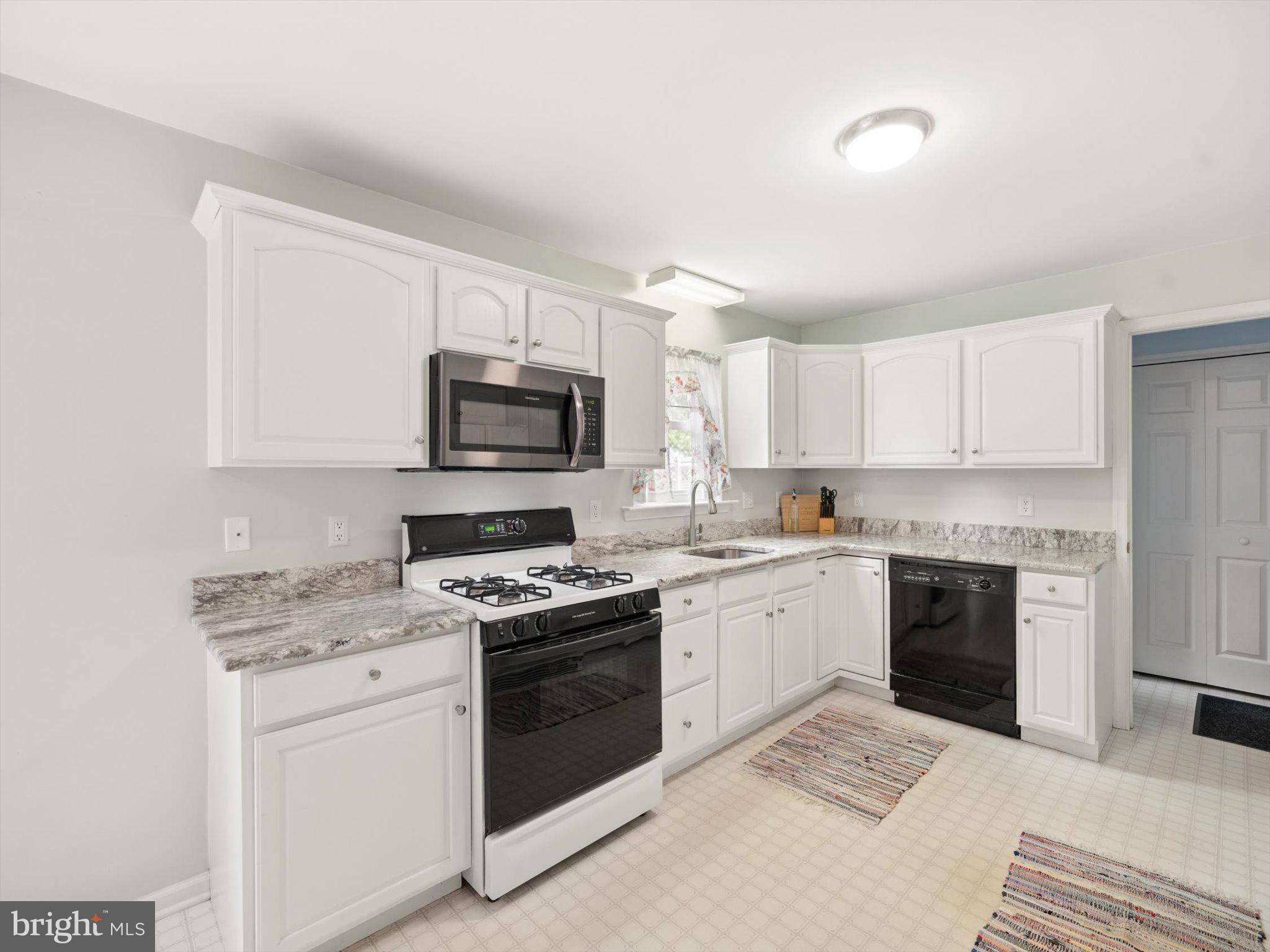 GREENBRIAR ESTATES - Residential