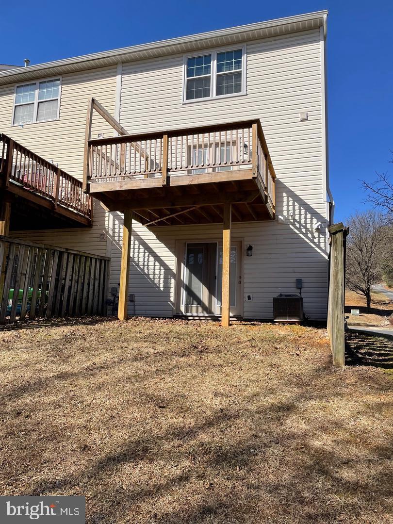 FOXRIDGE - Residential Lease