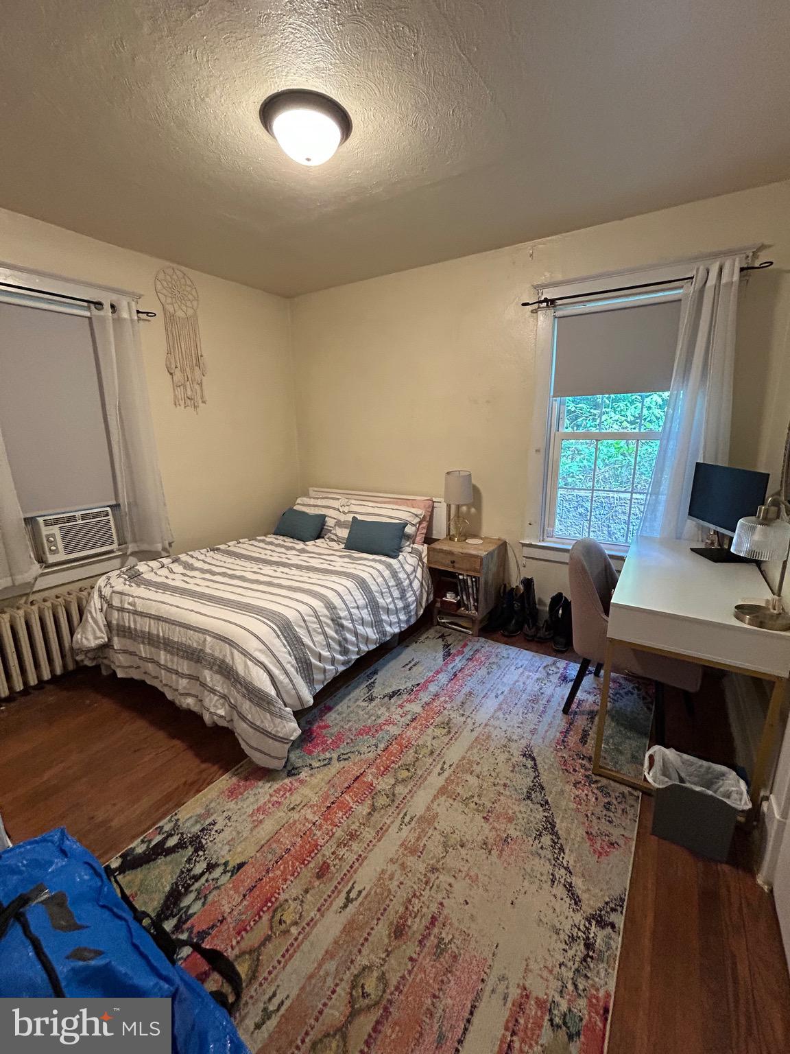 LYON VILLAGE - Residential