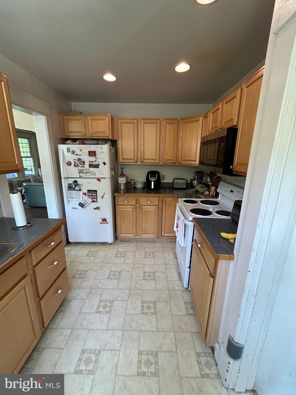 LYON VILLAGE - Residential