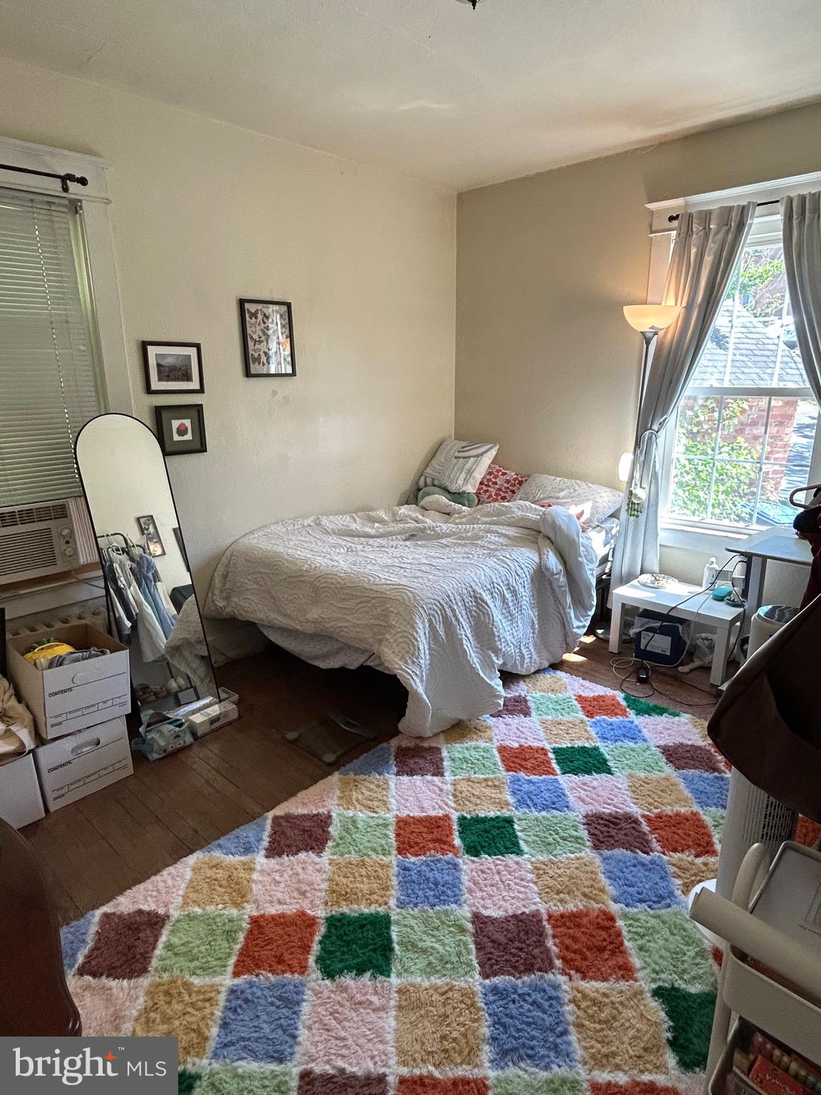 LYON VILLAGE - Residential