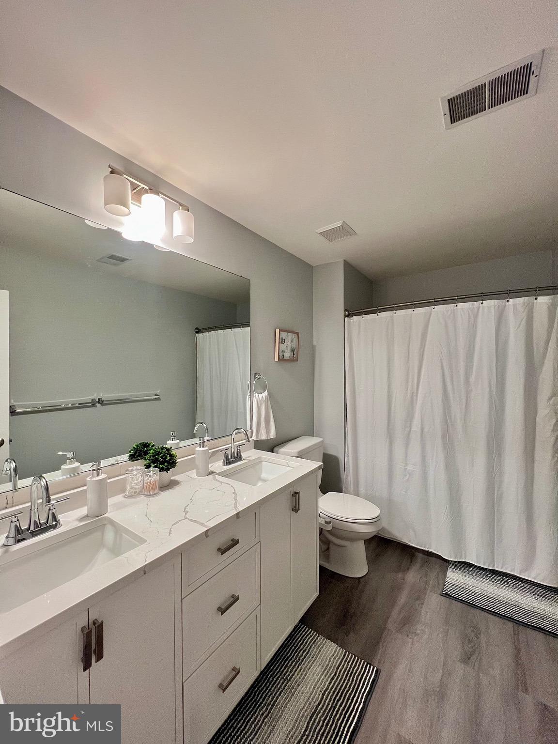 SPRING LAKE FARM - Residential