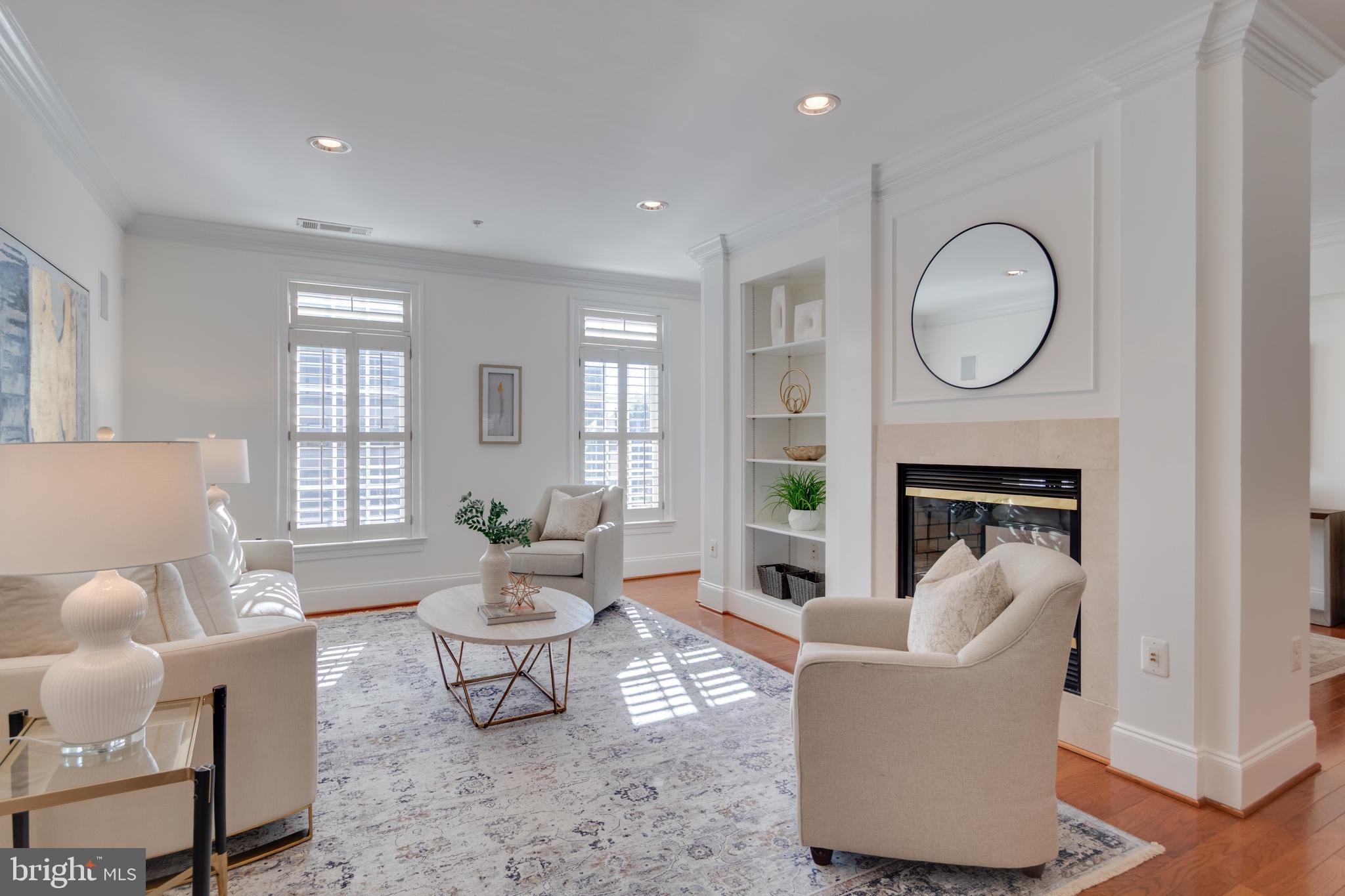 LIBERTY ROW - Residential