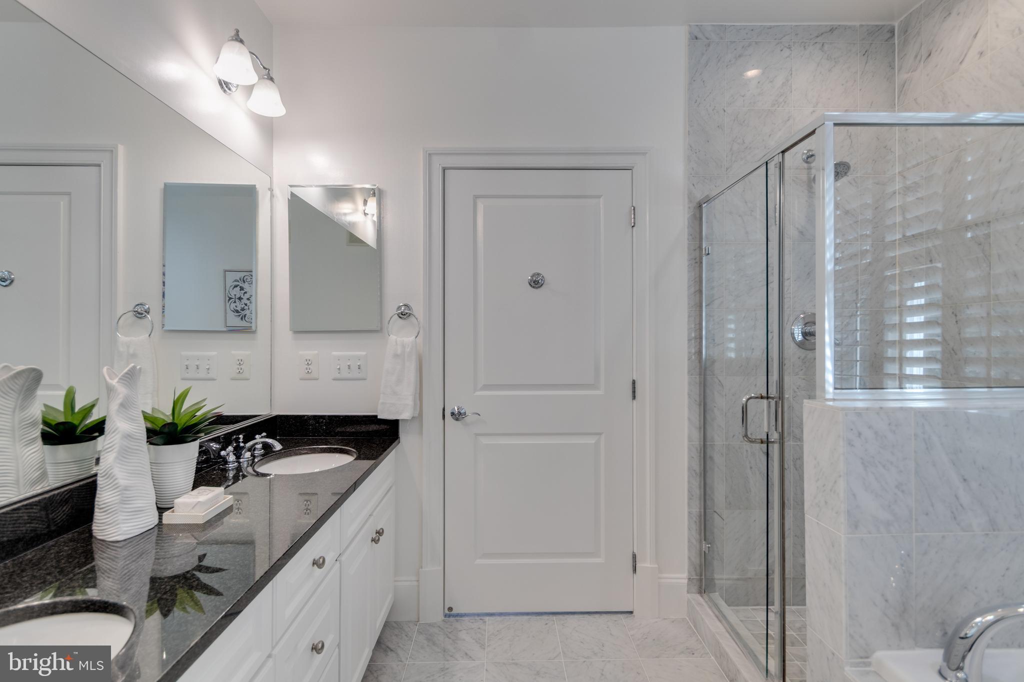 LIBERTY ROW - Residential