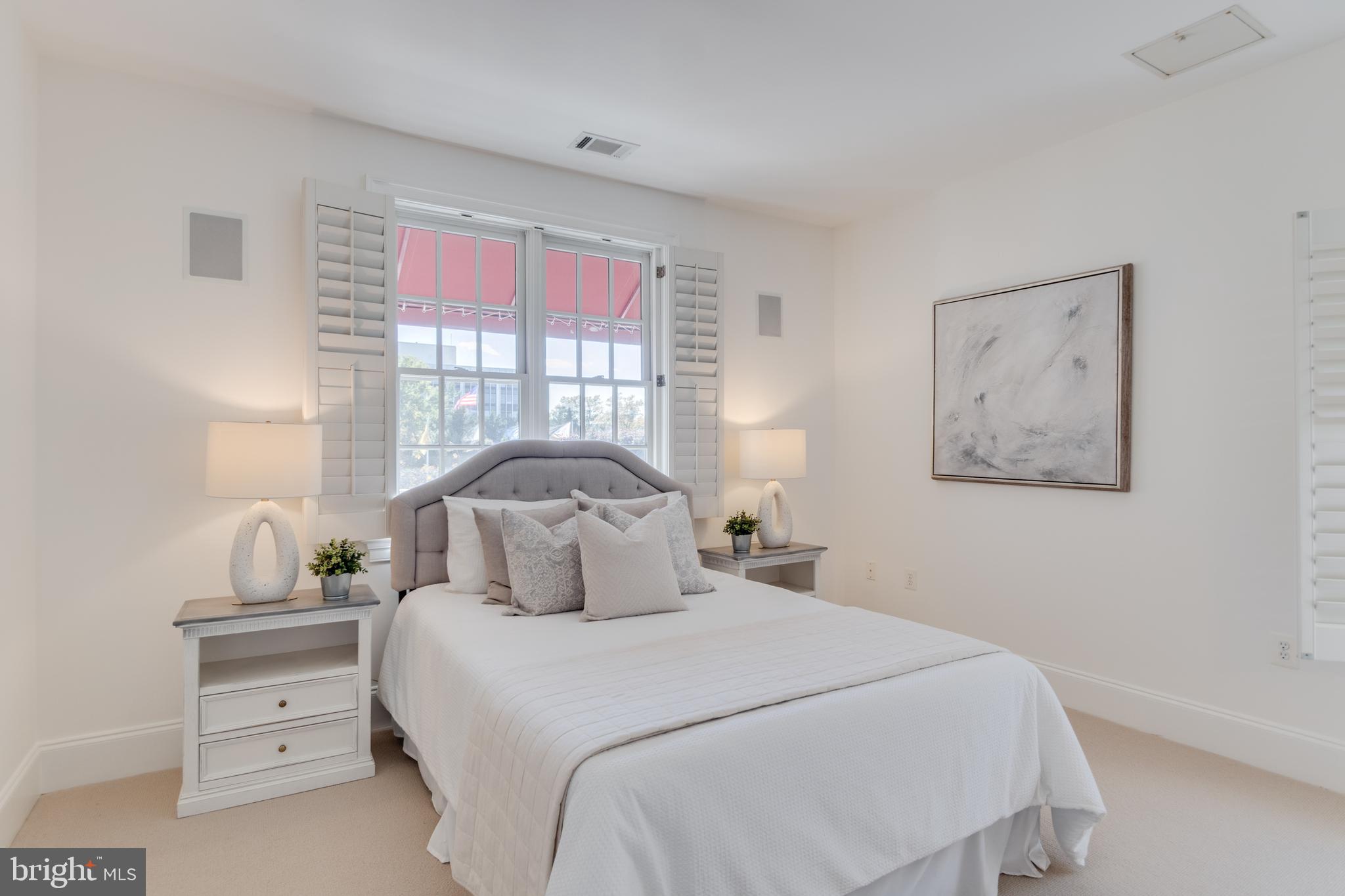 LIBERTY ROW - Residential