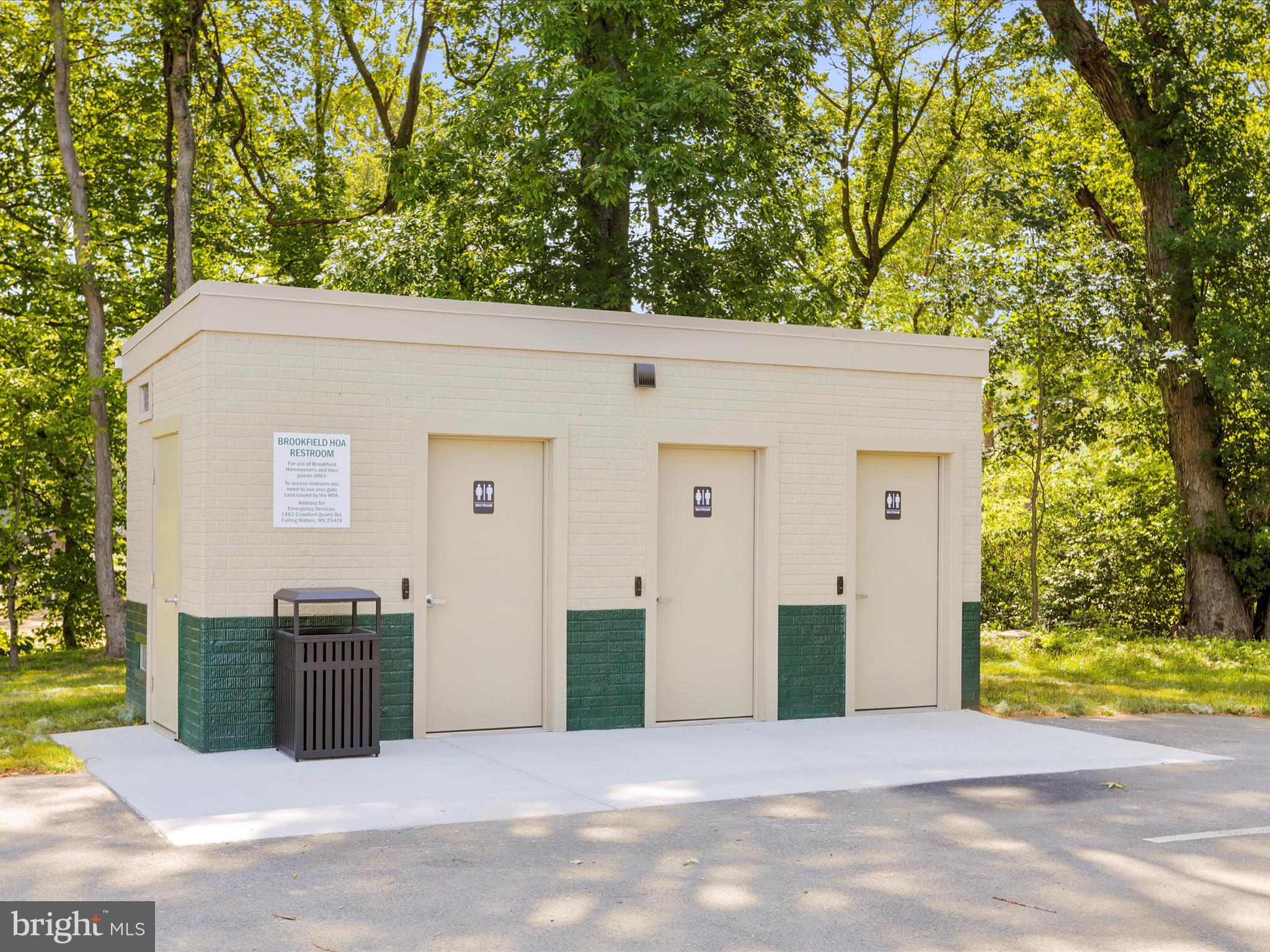 BROOKFIELD ON THE POTOMAC - Residential