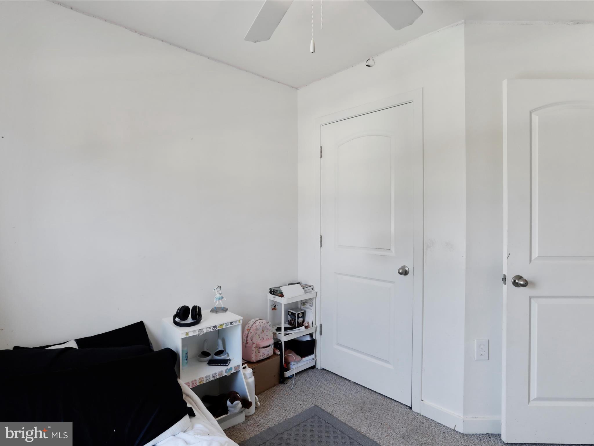 BROOKFIELD ON THE POTOMAC - Residential