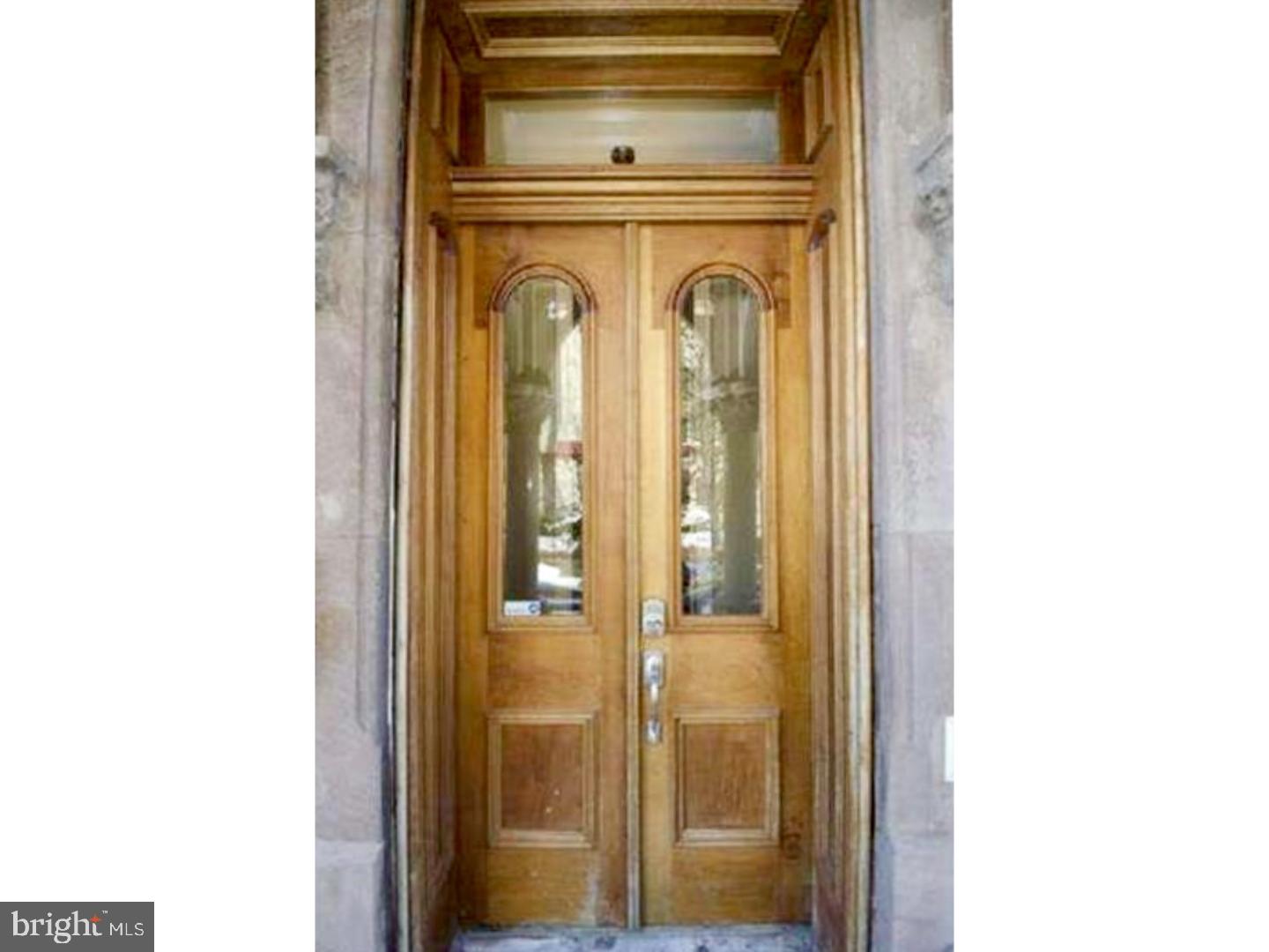 FAIRMOUNT - Residential Lease