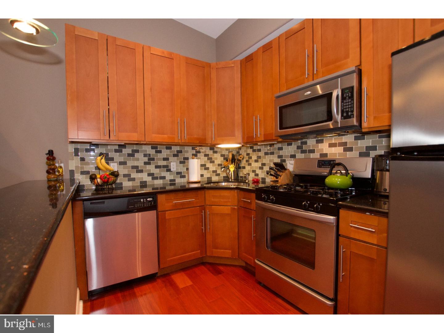 FAIRMOUNT - Residential Lease