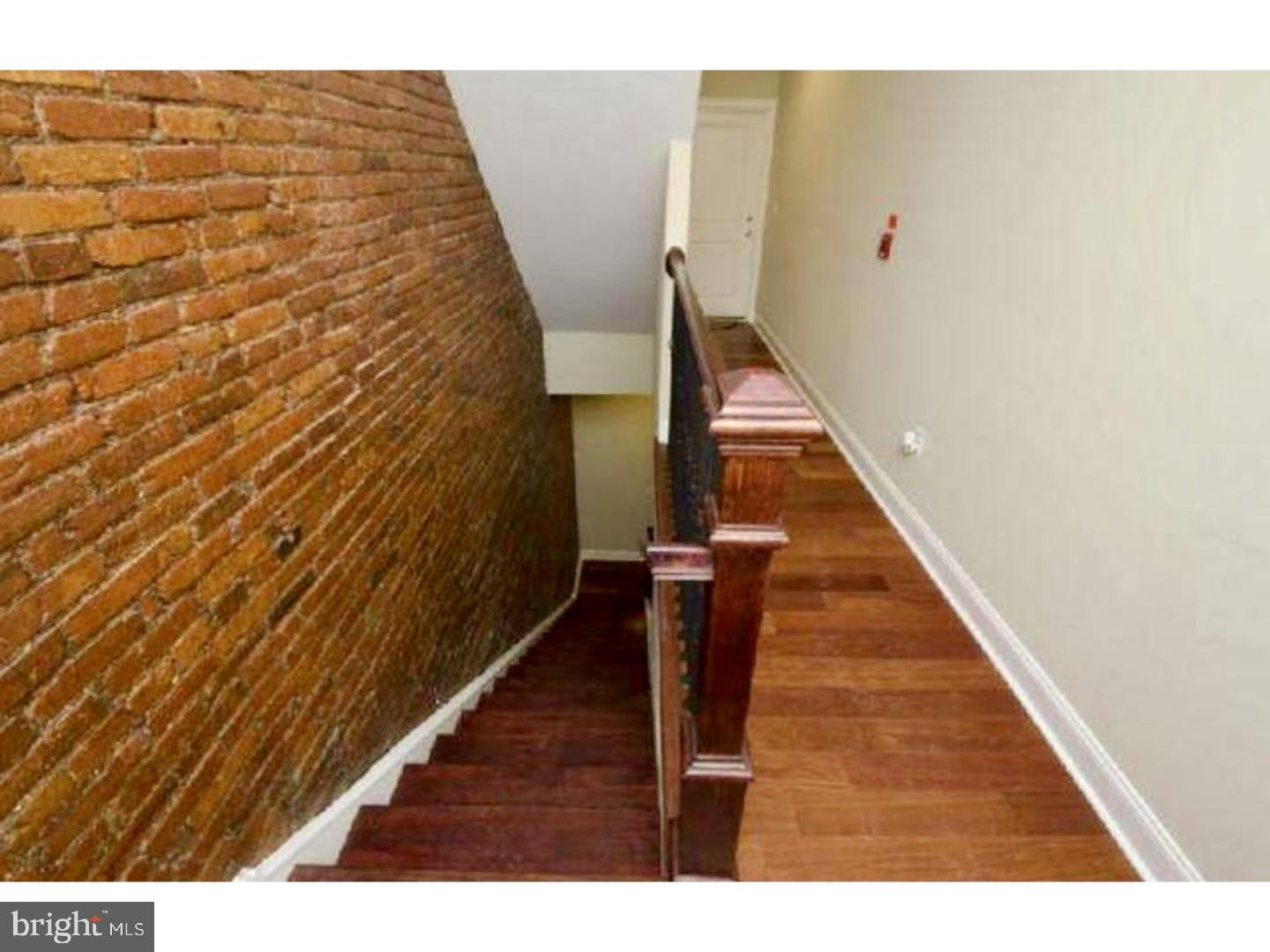 FAIRMOUNT - Residential Lease
