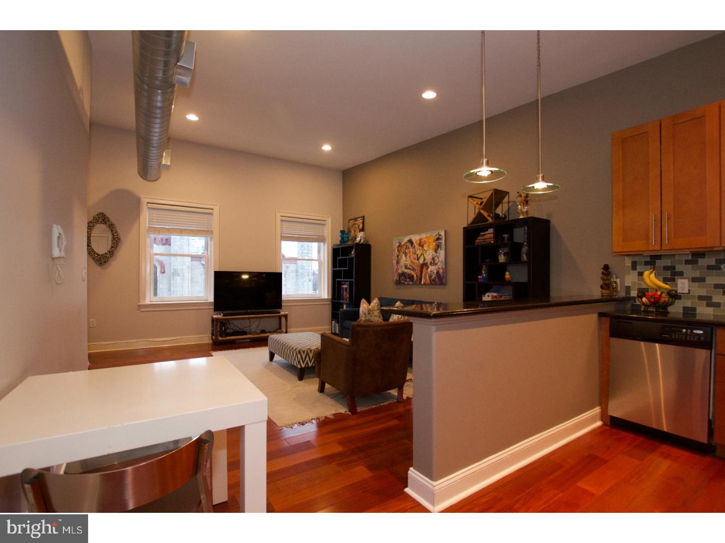 FAIRMOUNT - Residential Lease