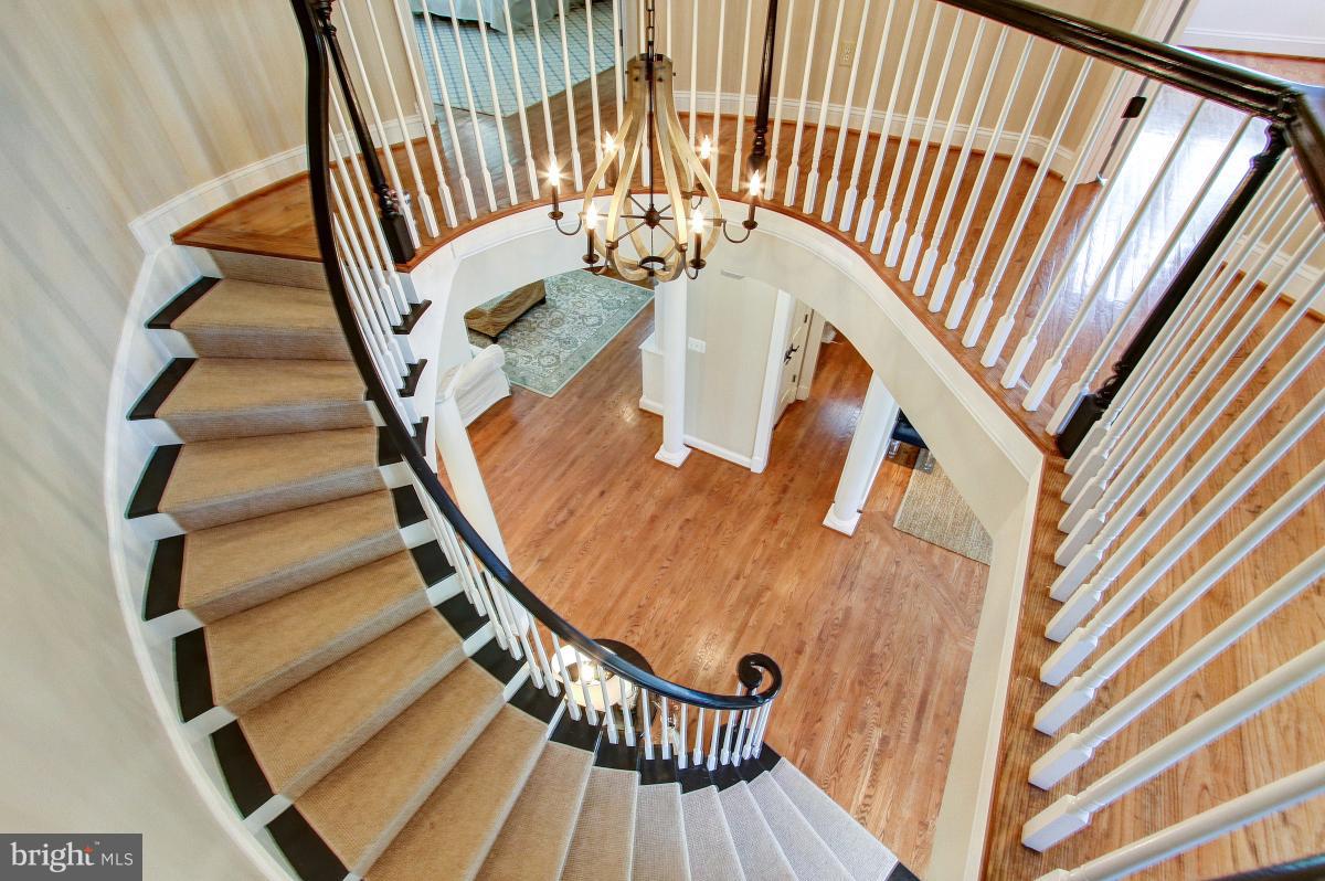 LOWES ISLAND - Residential