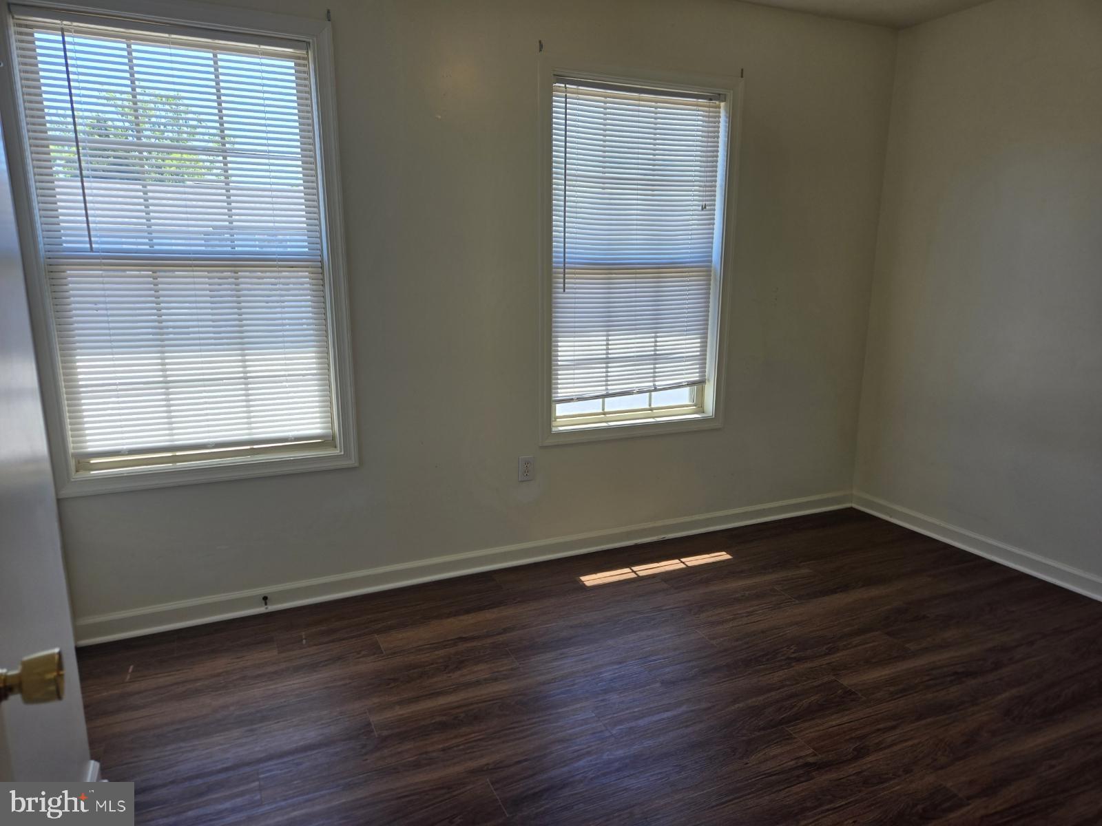 SULPHUR SPRINGS TOWNHOMES - Residential Lease