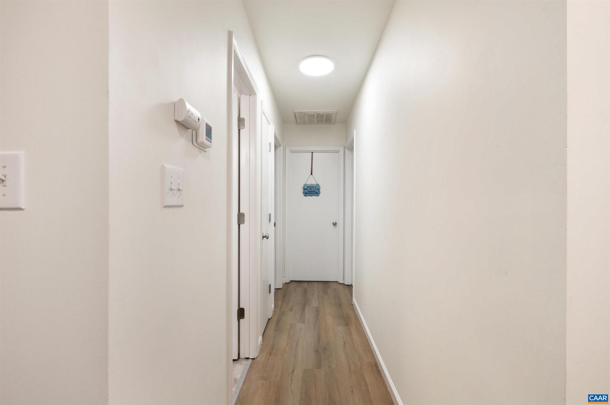 LAKE MONTICELLO - Residential