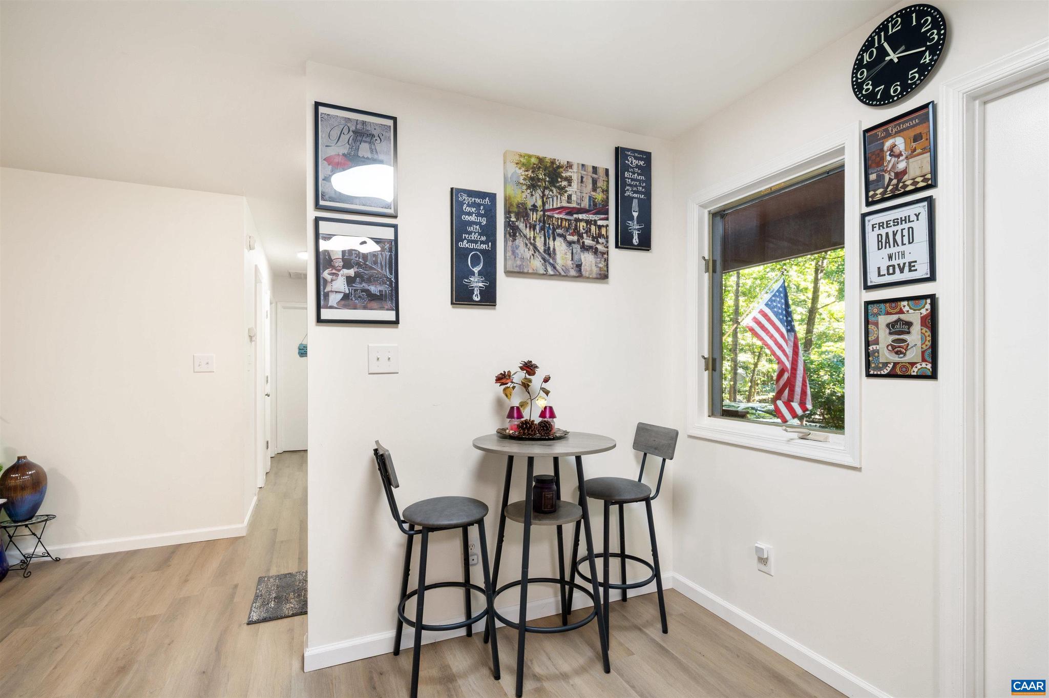 LAKE MONTICELLO - Residential