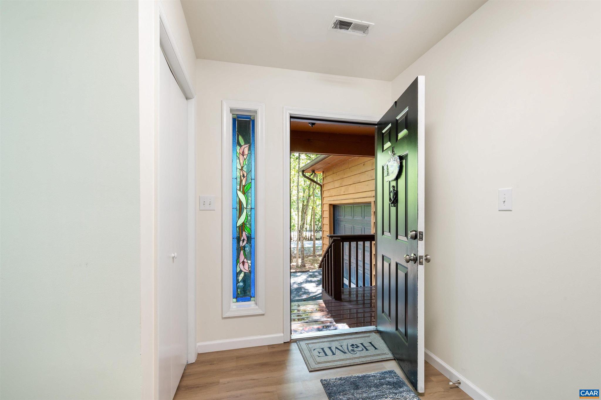 LAKE MONTICELLO - Residential