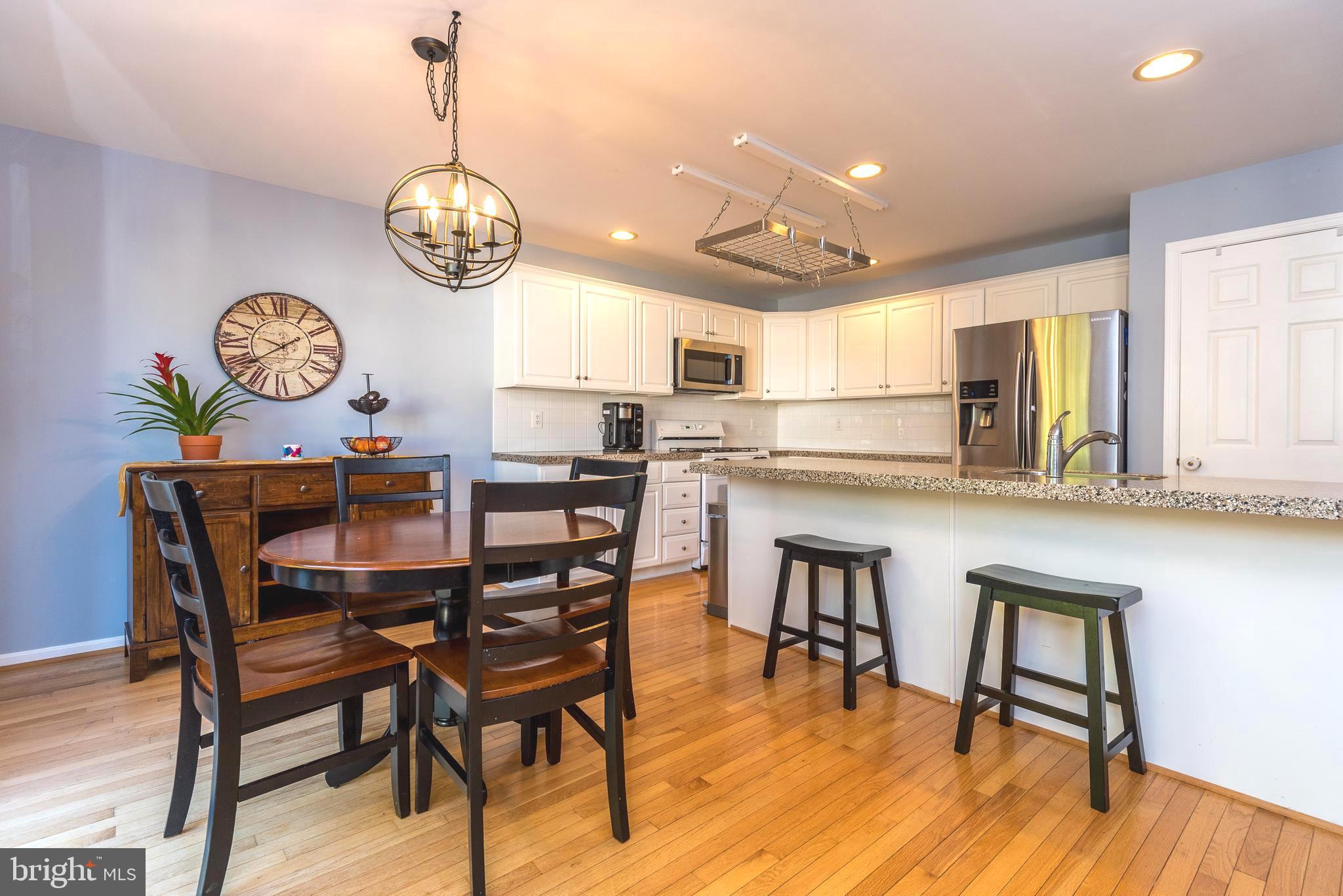 CREEKSIDE AT BLUE BELL - Residential