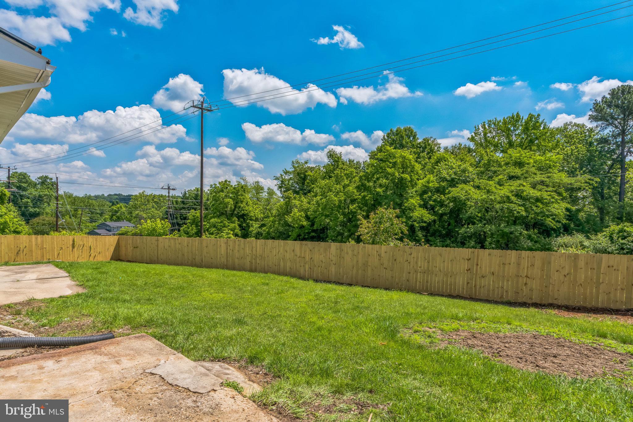 FOREST KNOLLS - Residential