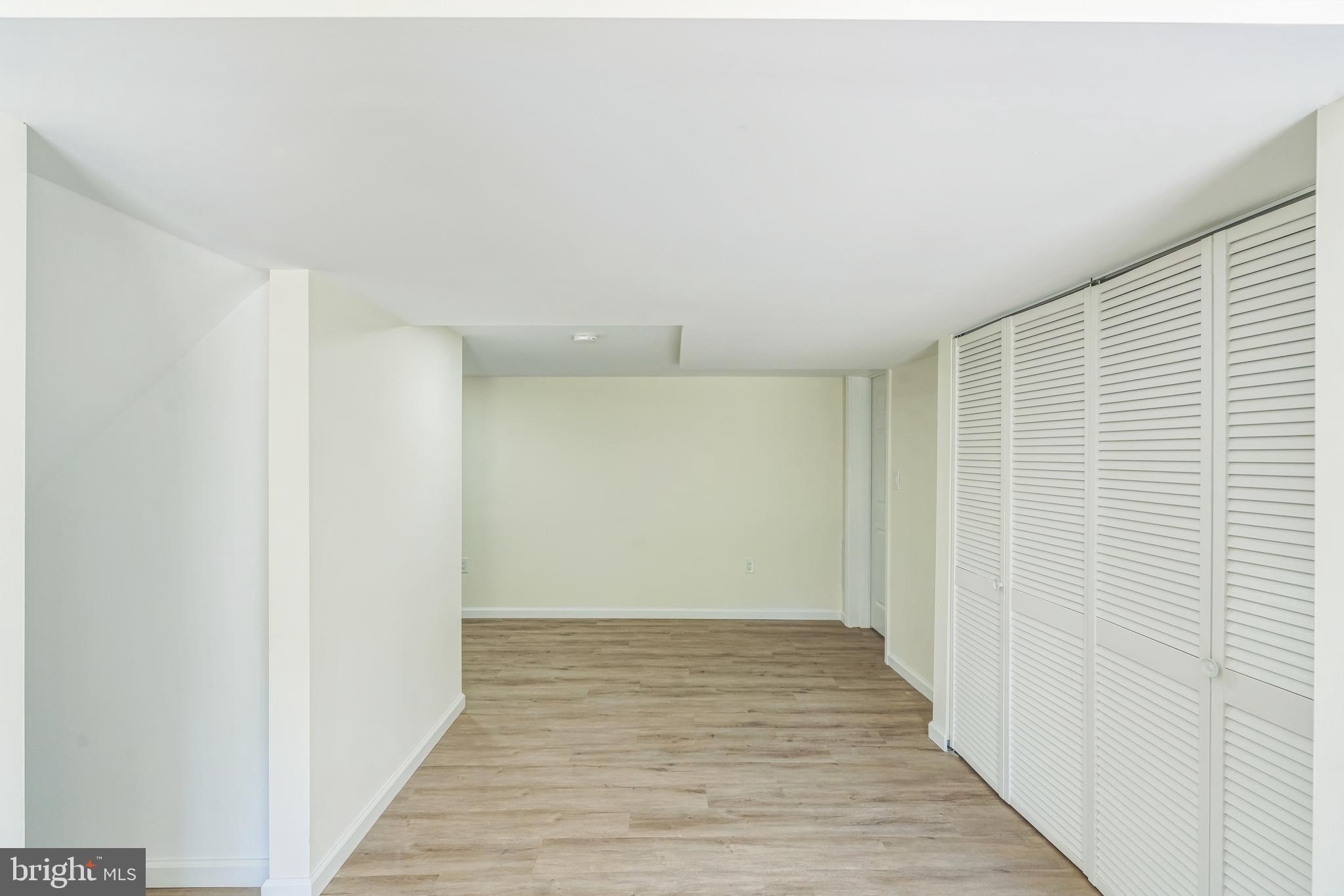 FOREST KNOLLS - Residential