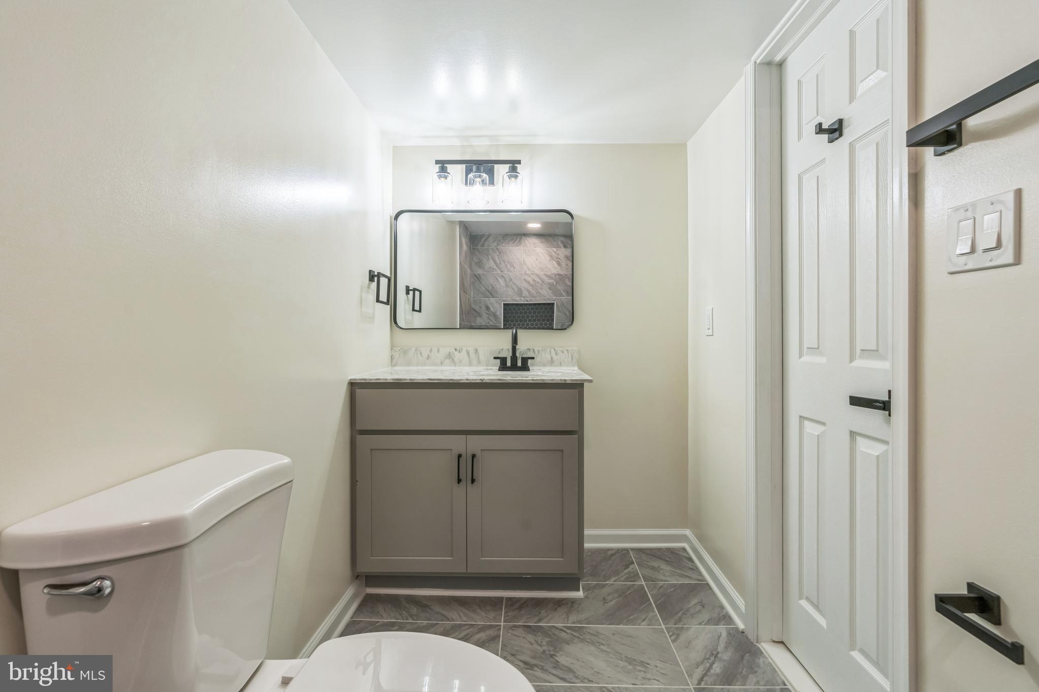 FOREST KNOLLS - Residential