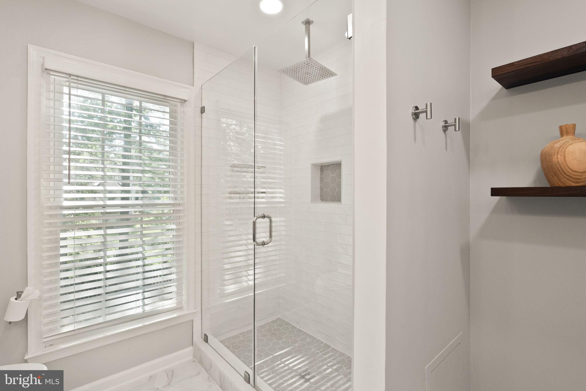 LITTLE ROCKY RUN - Residential