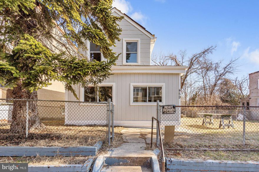 Fully Rehabbed and ready to move in!!  Take a look at this Single Family home conveniently and centrally located to all majors highways and routes in and out of city.  Large flat yard, fenced front and rear perfect for pet owners and entertaining!