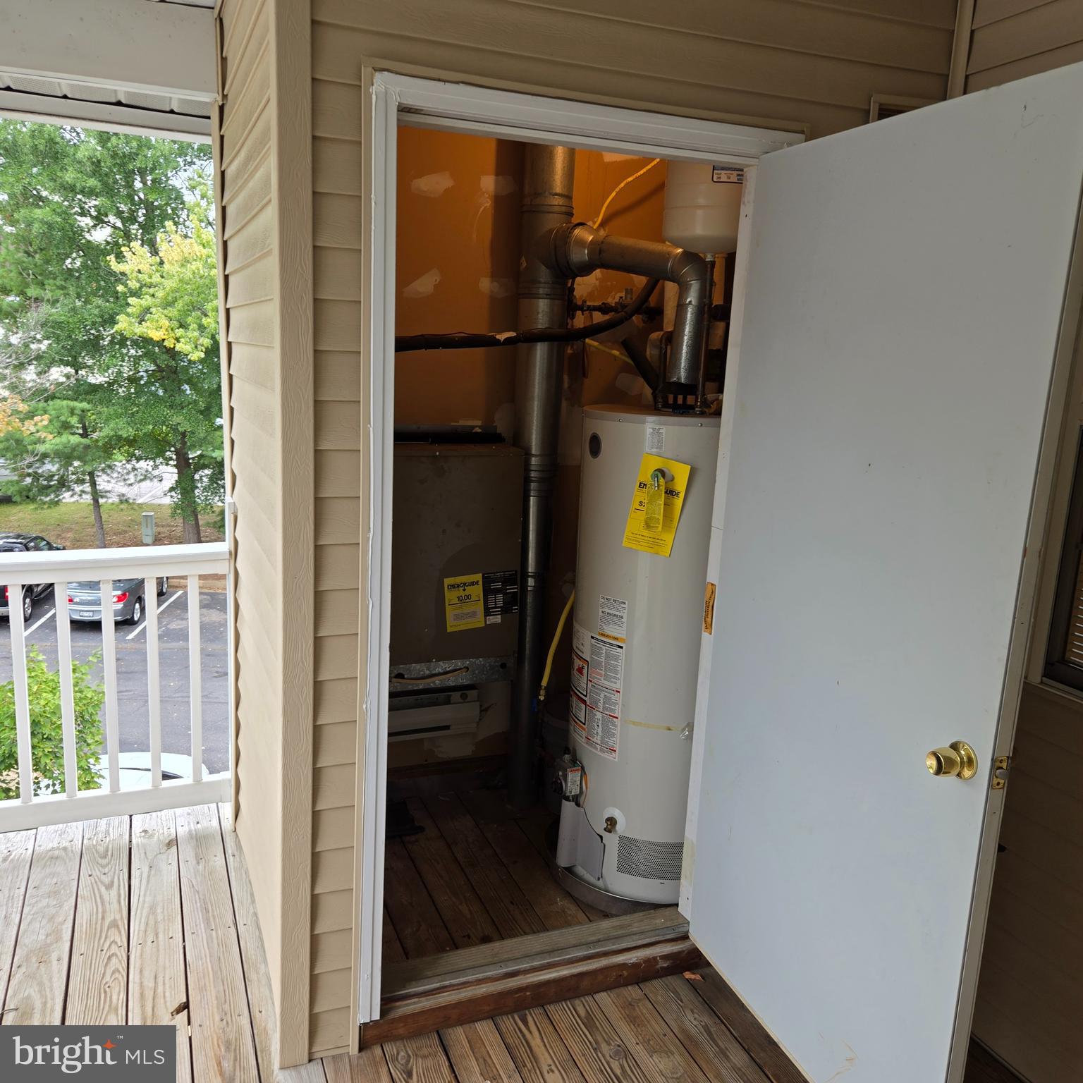 TOWN CENTER - Residential