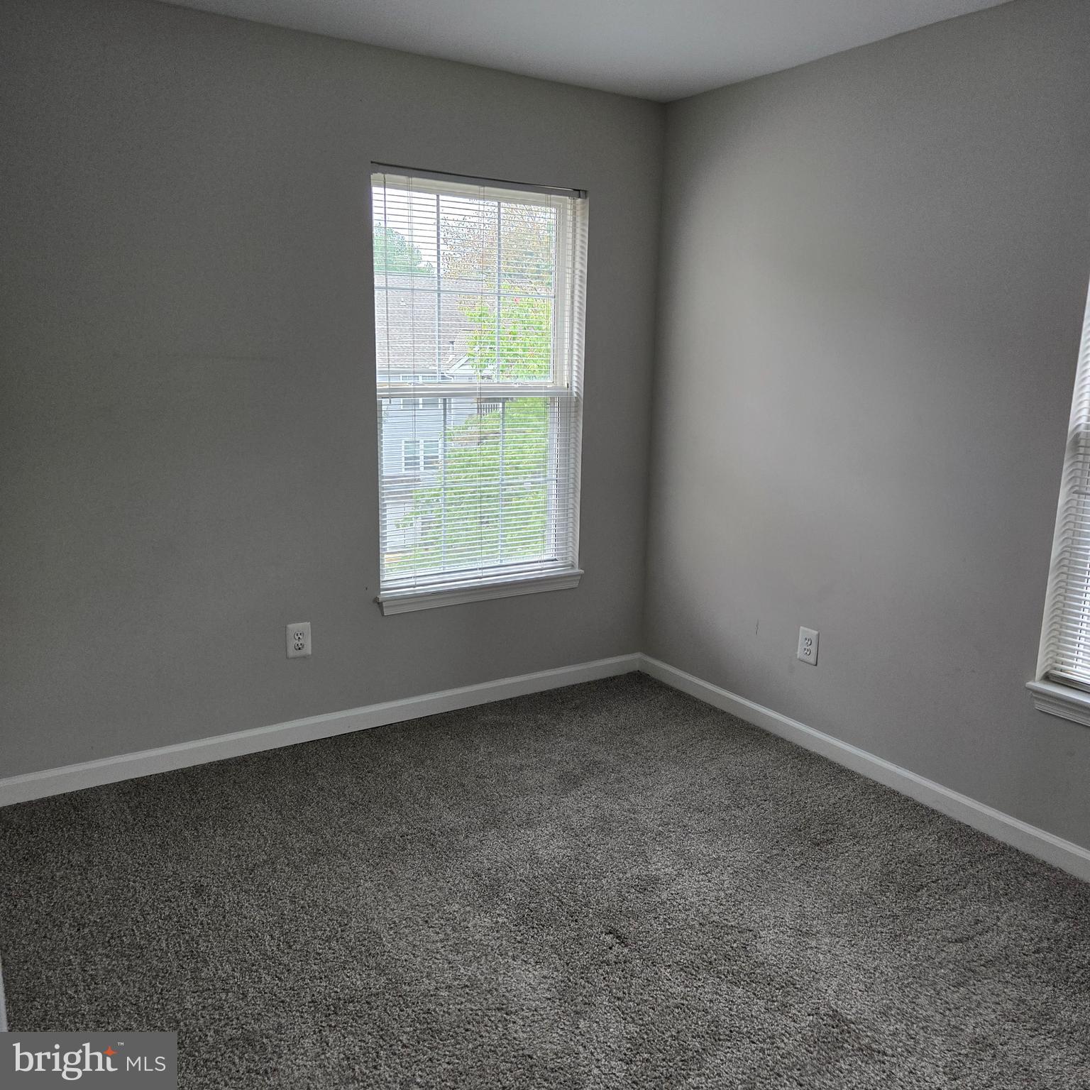 TOWN CENTER - Residential