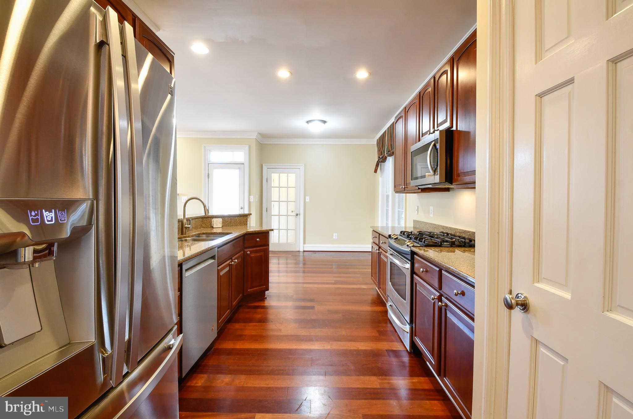 VILLAGE OF IDLEWILD - Residential Lease