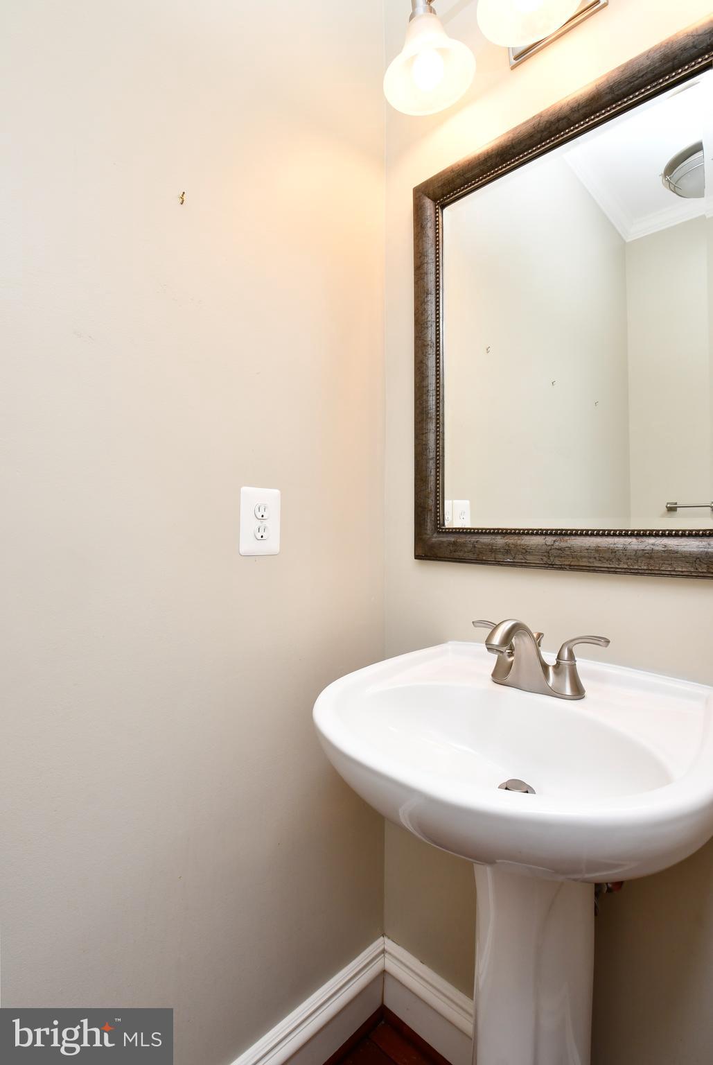 VILLAGE OF IDLEWILD - Residential Lease